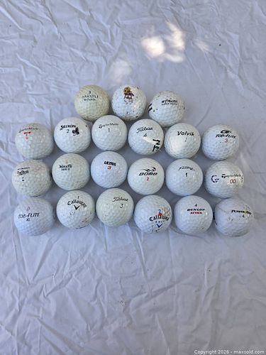 Golf Balls (1 of 4)