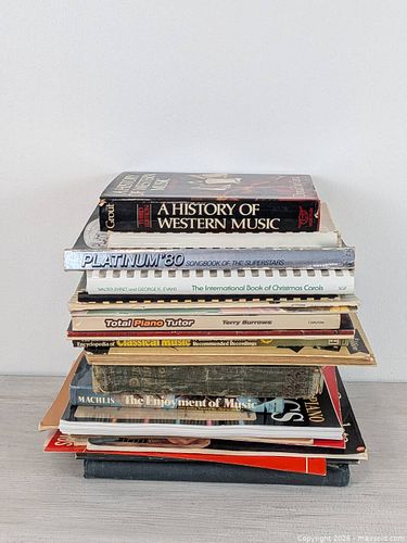 Assorted Lot of Music Books (Sheet Music & History) (1 of 11)