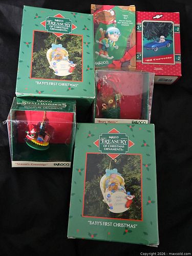 Lot Of Enesco Ornaments (1 of 5)