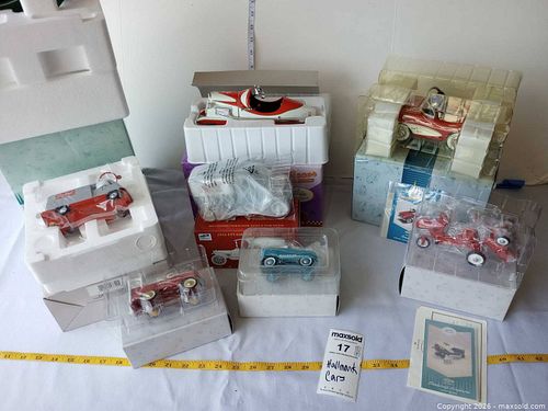 Hallmark Die-Cast Model Car - 1950s Racing Replica G (1 of 15)