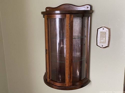 Vintage Curved Wall Display Cabinet with Glass Shelves  (1 of 12)