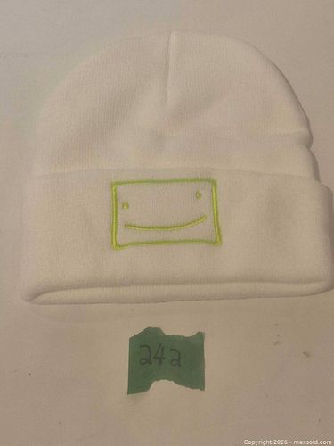 45°LOOKUP CEED Fashion White Acrylic Knit Beanie with Neon Green Embroidered Logo (1 of 5)