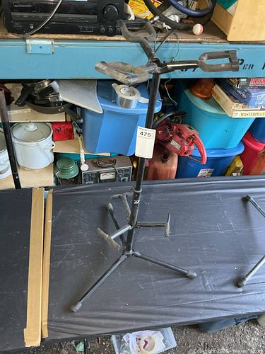 3 Guitar Stand A (1 of 7)
