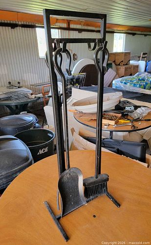 Metal Fireplace Tools & Stand (1 of 3)