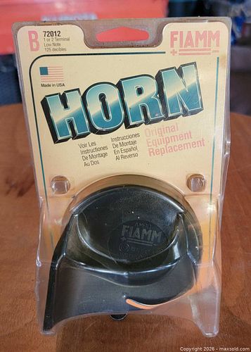 NoS Fiamm Motorcycle Horn (1 of 4)