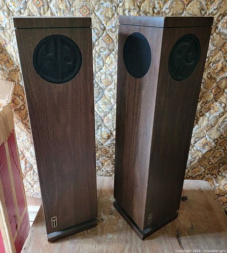 Vintage Epicure EPI MT2 Microtower Speakers (2) (1 of 3)