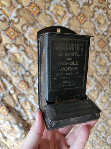 Vintage Moedinger's Tin Metal Match Holder  (1 of 5)