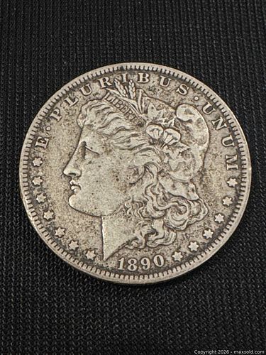 1890 Morgan Silver Dollar Coin (1 of 13)