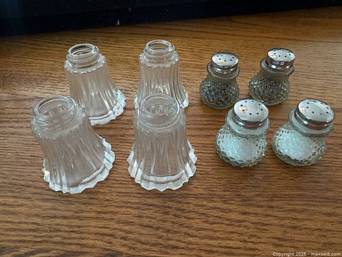 Four Sets of Salt and Pepper Shakers  (1 of 10)
