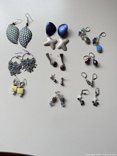 Earrings (1 of 5)