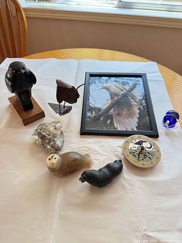 Assorted Bird Figurines, Framed Photo, Clock & Glass Paperweight (1 of 15)