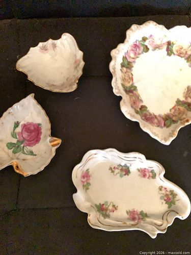 Vintage Porcelain Bone China Candy Dish Ashtray with Rose Pattern (1 of 4)
