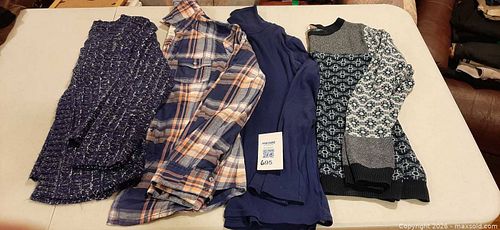 (A) Women's (Small-8) Clothing (1 of 8)