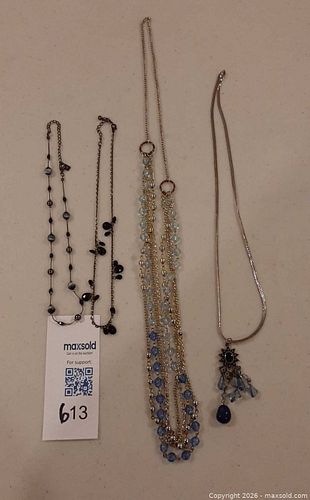 Black & blue costume jewelry  (1 of 4)
