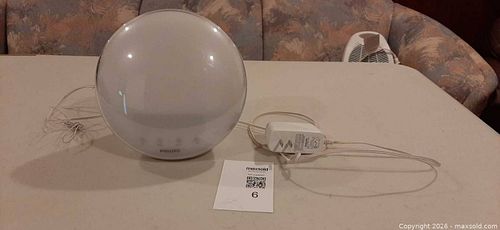 Philips HF3520 SmartSleep Wake-up Light (1 of 8)