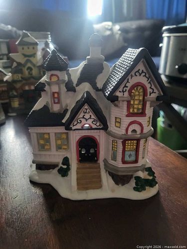 Lot #7 (1 of 3)