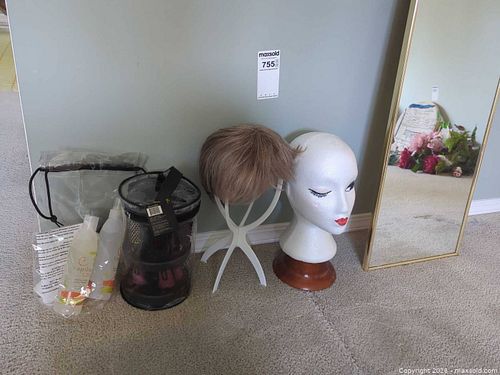 Lot #755 (1 of 9)