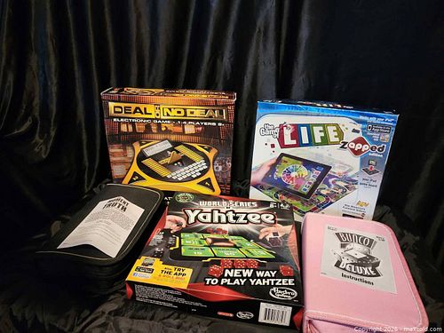 Board Games Lot: Deal or No Deal, The Game of Life, Yahtzee (1 of 6)