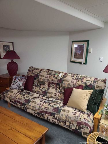 Futon C (1 of 14)