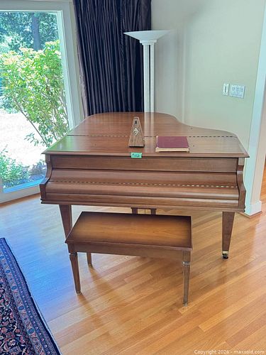 Baby Grand Walnut Piano, Willis & Co. Limited (1 of 20)