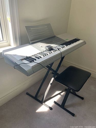 Casio Portable Piano C  (1 of 19)