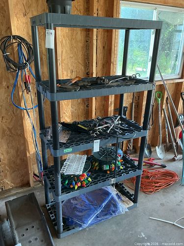 Shelf C (1 of 4)