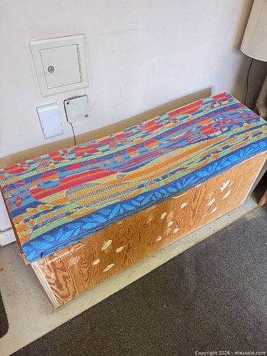 Plywood veneer storage chest / trunk with cushion (1 of 9)