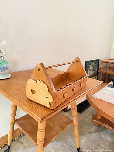 Handmade Wooden Sewing Thread Organizer with Handle (1 of 1)