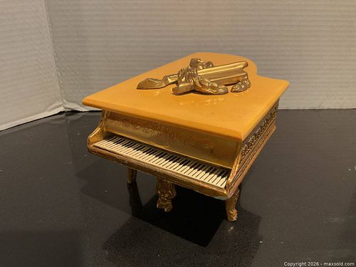 Vintage Thorens Grand Piano Music Box (1 of 3)