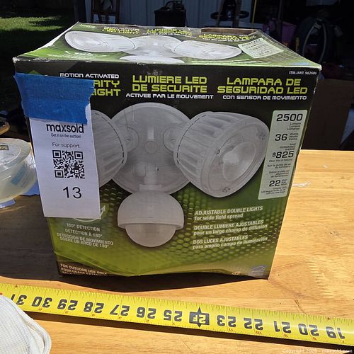 Outdoor Motion-Activated LED Security Light, 2500 Lumens, 36W (1 of 2)