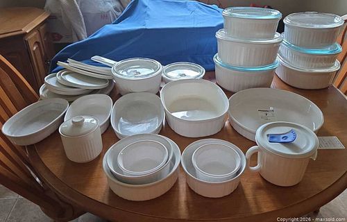 CorningWare French White Stoneware Bakeware & Storage (1 of 15)