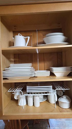 Maxwell & Williams White Basics Monaco Porcelain  (1 of 17)