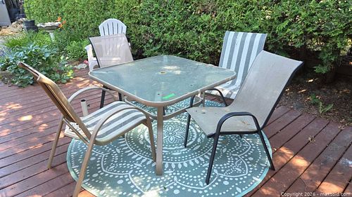 Square Glass Top Patio Dining Set with 4 Chairs & Umbrella Base (1 of 8)