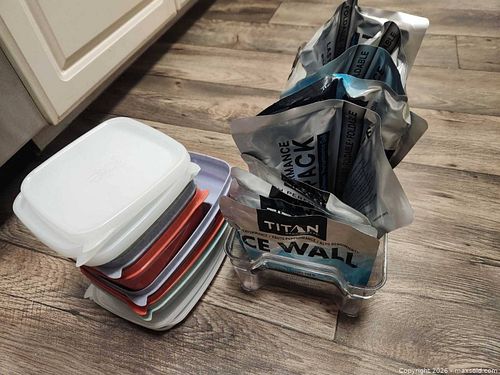 Titan Ice Packs & Food Storage Containers (1 of 4)