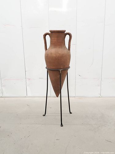Lot #422 (1 of 12)