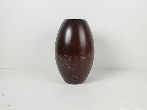 Lot #375 (1 of 8)