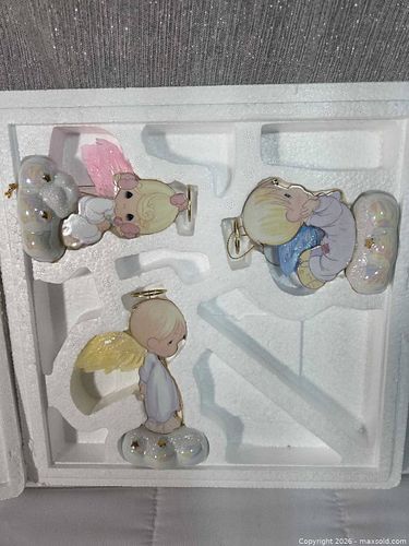 Precious Moments Enamel Painted Metal Ornament Lot of 3 (1 of 8)