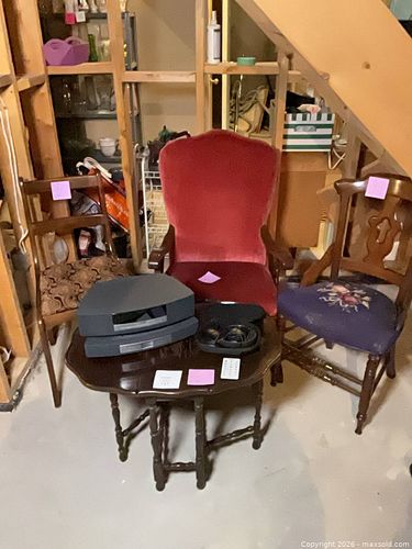 Bose Stereo/Compact System with Headphones and Furniture Bundle (1 of 20)