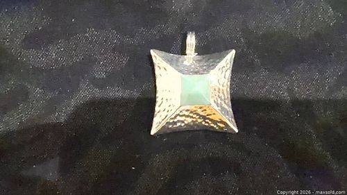 Sterling silver necklace pendant (1 of 4)