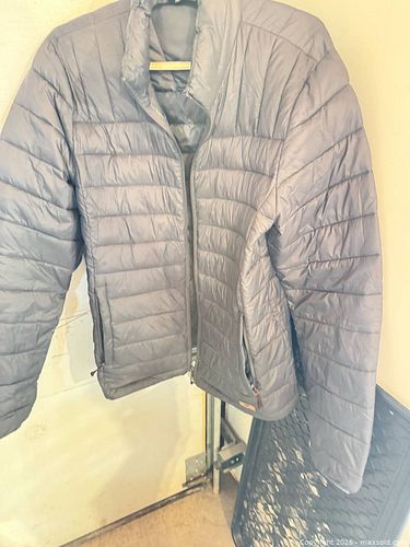 Grey puffer coat body glove fleece lined base layer shorts (1 of 6)