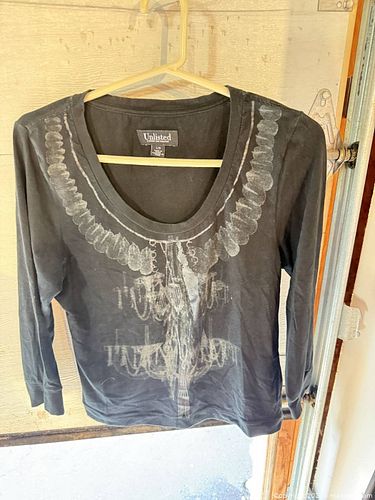 Ladies medium clothes  (1 of 5)