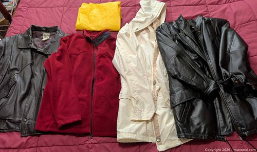 Lot: Leather, Fleece & Rain Coats with Snow/Ski Pants, S–M (1 of 20)