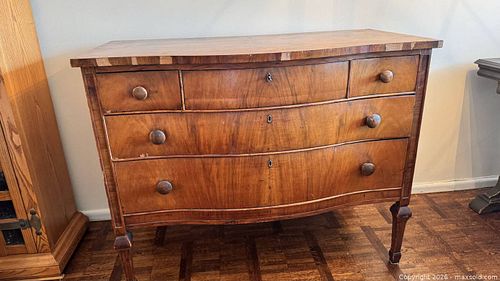 Antique Burl Veneer Dresser with 5 Drawers (1 of 8)