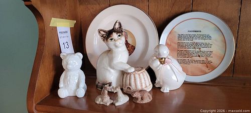 Assorted Decorative Ceramic Figurines & Collector Plates (1 of 7)