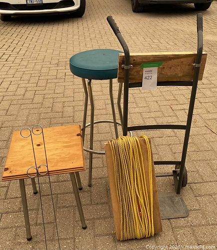Dolly, Garage Stool, Cord, Table (1 of 4)