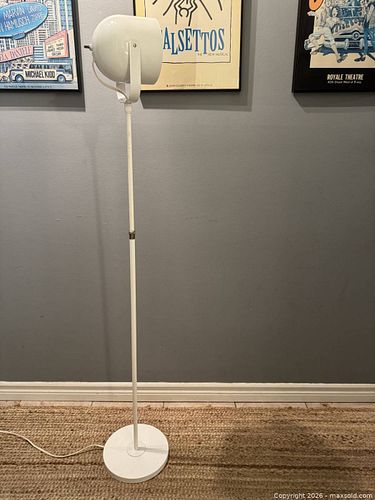 Lot #2 (1 of 13)