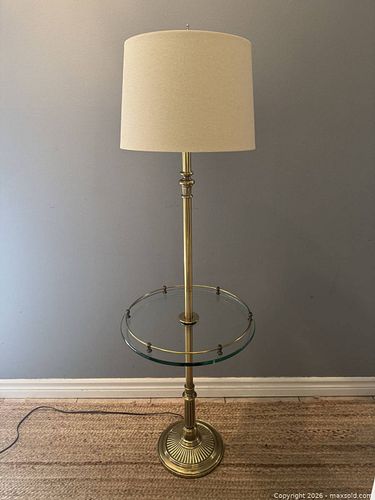 Lot #28 (1 of 7)