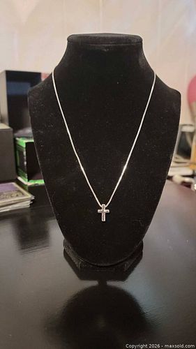 Silver-Tone Cross Pendant Necklace, 18in Adjustable Chain (1 of 4)
