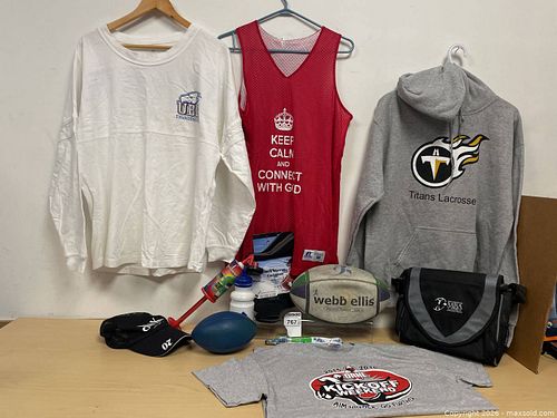Mixed mens Sports Clothing & Accessories Lot (1 of 7)