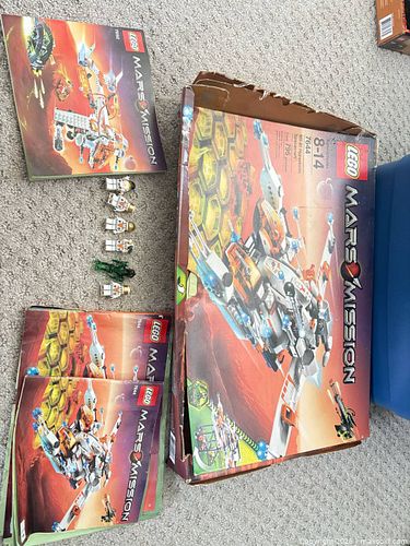 LEGO Mars Mission Sets 7644 & 7692 (1 of 5)